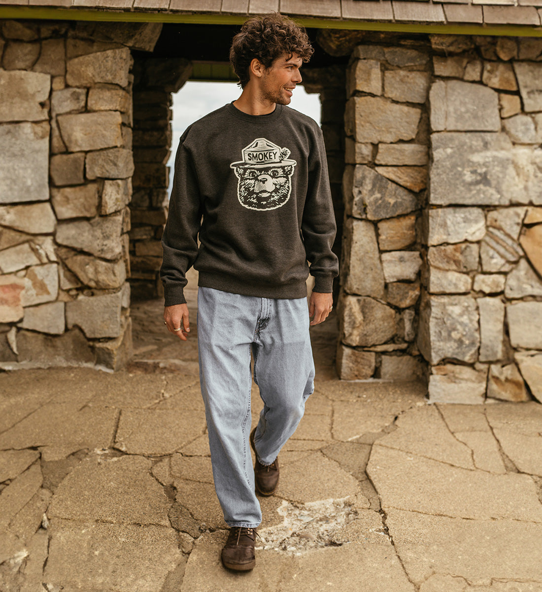ICON LOGO FELT SWEAT CREWNECK【HEATHER】 ICON LOGO FELT SWEAT CREWNECK【HEATHER】