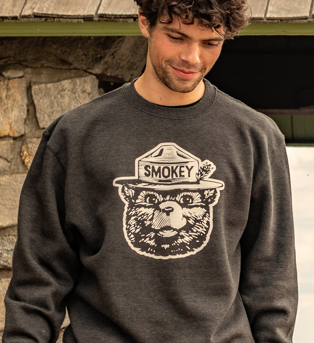 Icon crewneck sweatshirt clearance