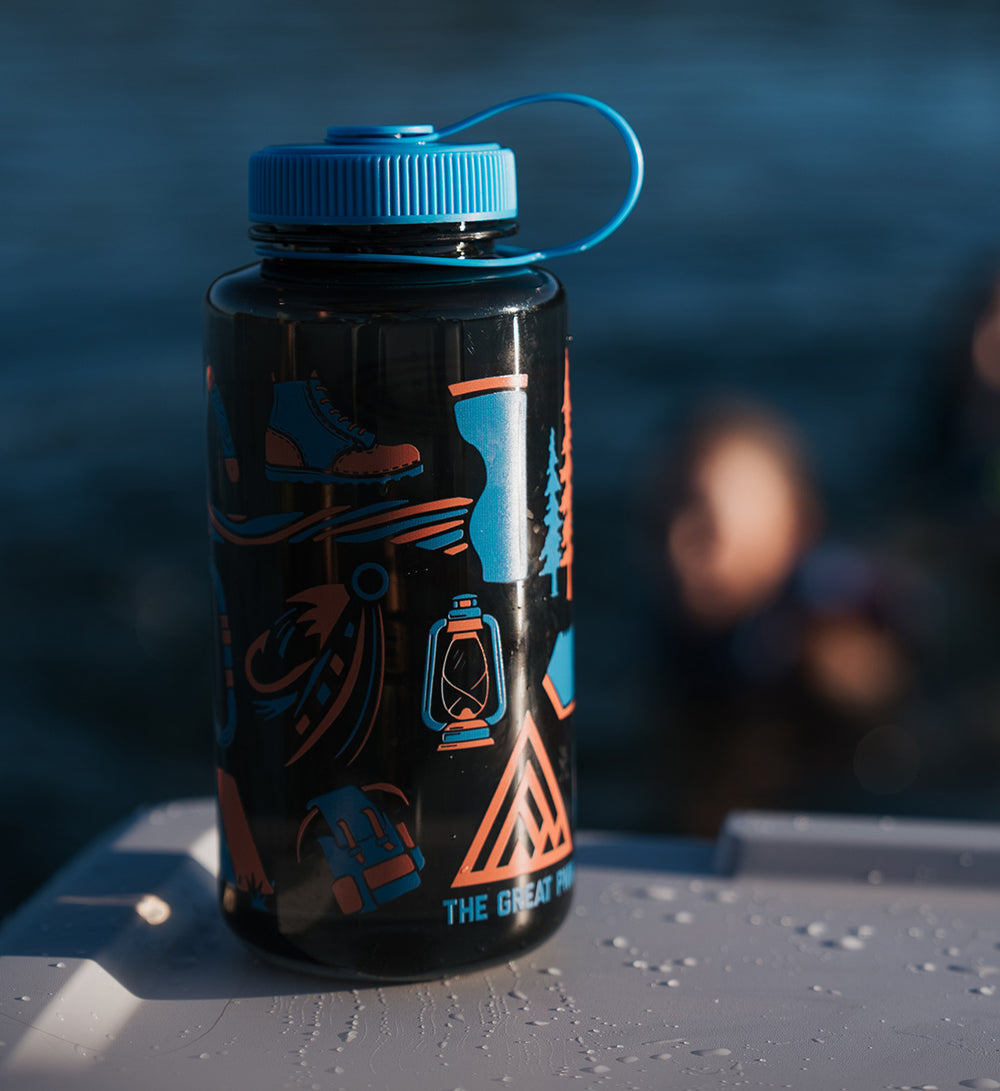 Essential Water Bottle - The Great PNW