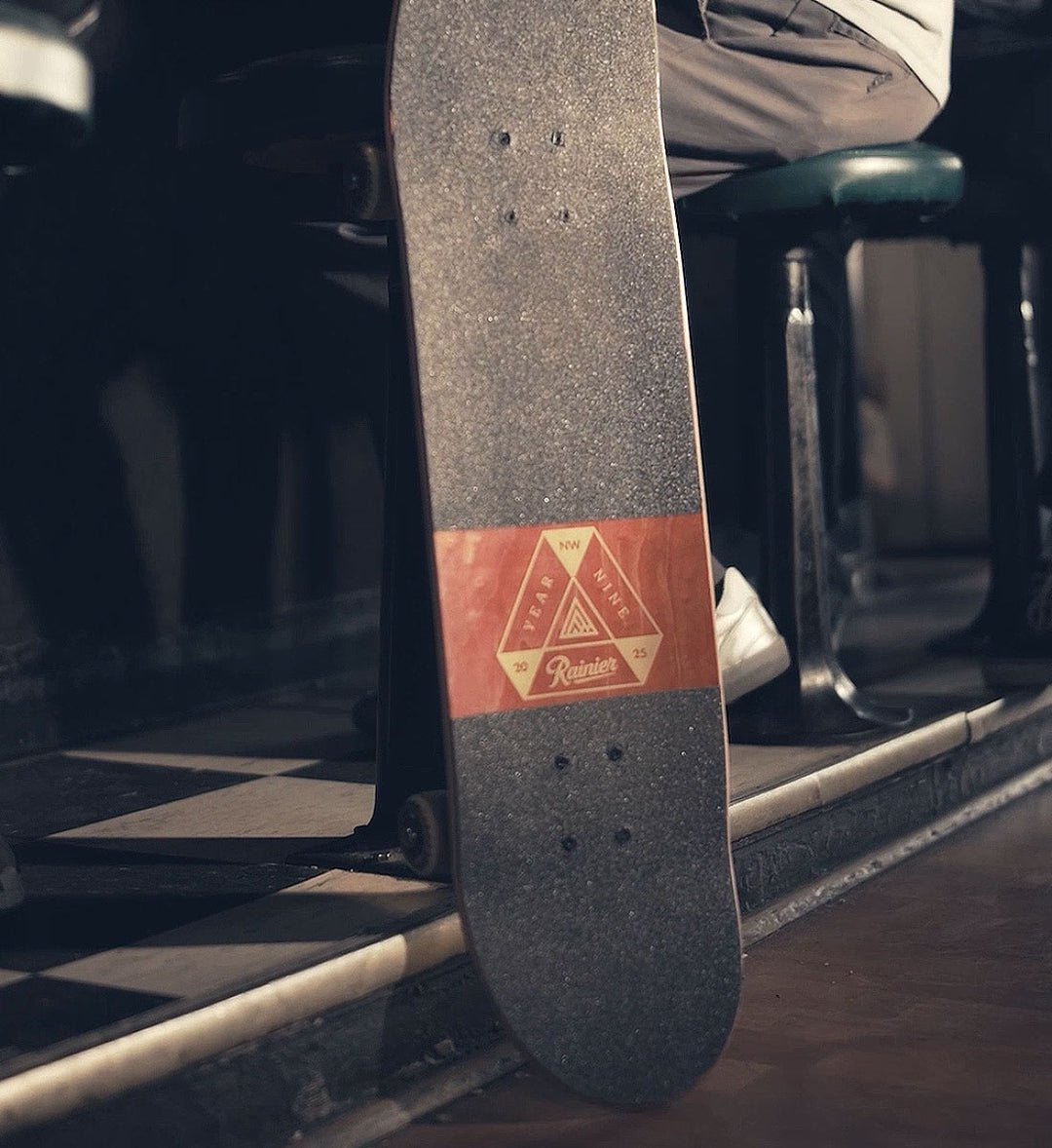 Hop Shuv-it Skate Deck