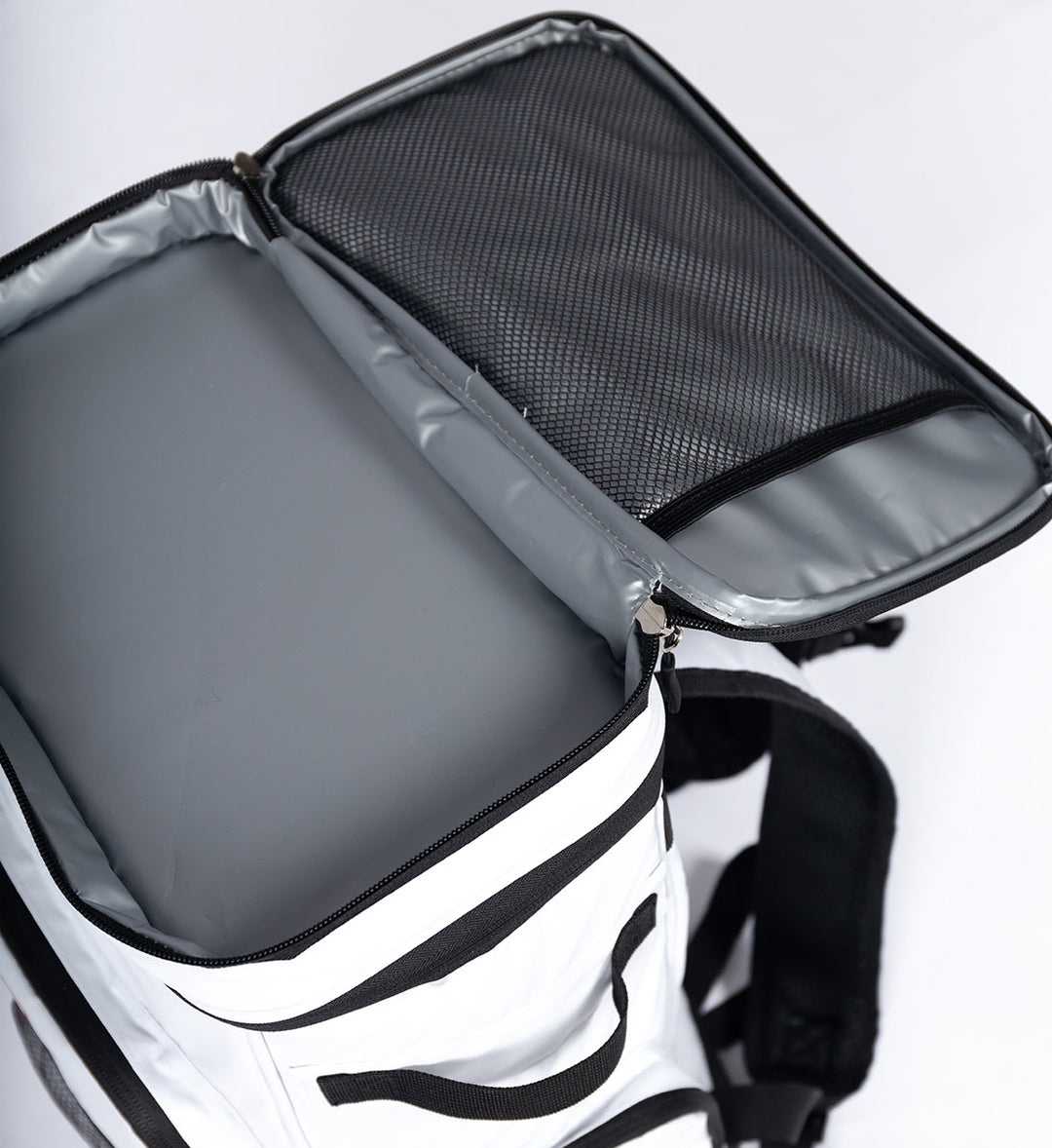 Rainier Chillin' Backpack Cooler
